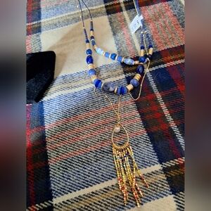 MACY'S LONG BEADED SWEATER NECKLACE BLUE